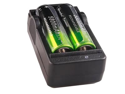 电池充电器CE